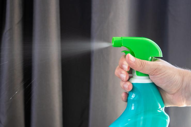 spray-desinfection